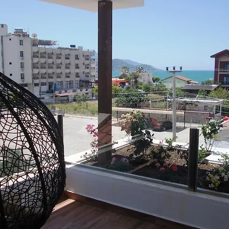 فيلة Lighthouse Lydia فتحية